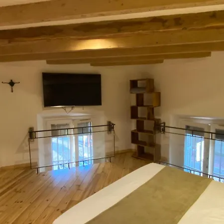 Centre Atypique En Duplex 85m2 * Cannes