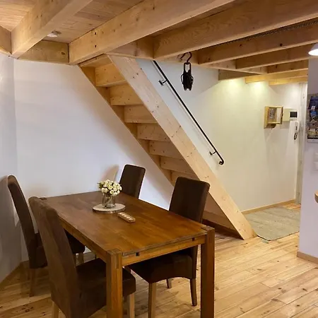 Apartment Centre Atypique En Duplex 85m2
